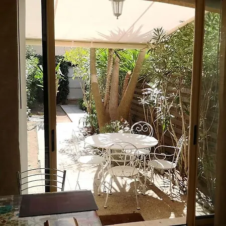 Beautifull 2 Appt, Closed Main Sights! Apartament *