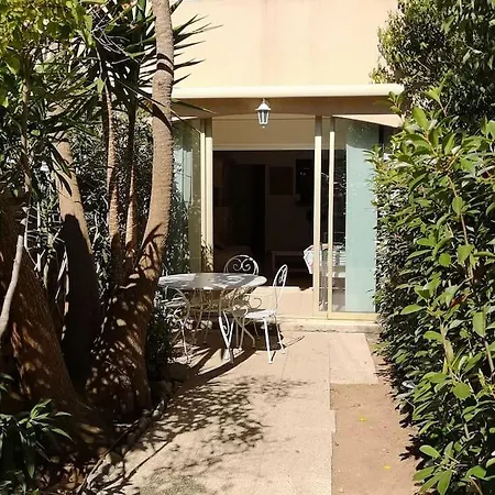 Beautifull 2 Appt, Closed Main Sights!