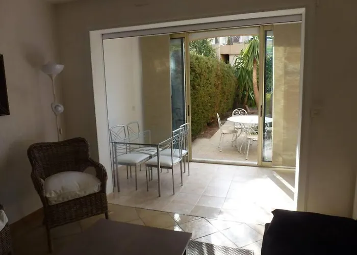 Beautifull 2 Appt, Closed Main Sights!